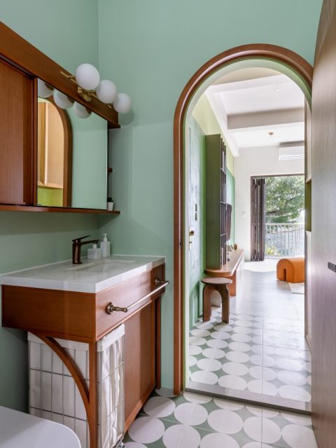 1 Second Left 西貢萬壽新村