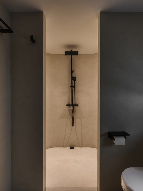 in Him's interior PuRo Bath (2)